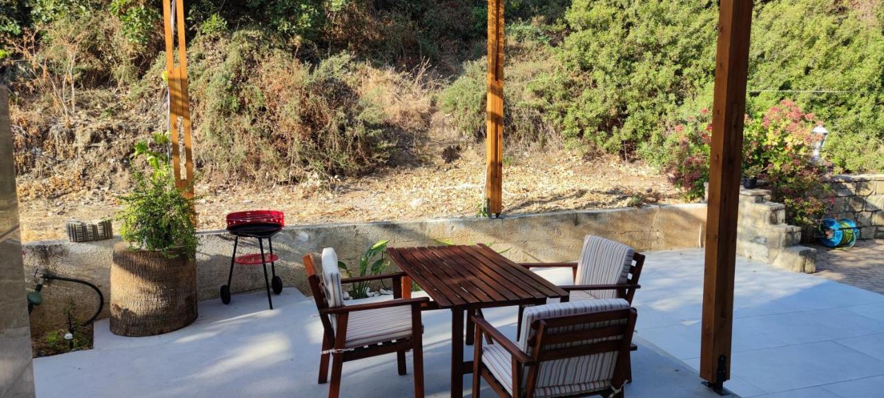 Mediterranean Seaside Authentic Beach House 폴리스 외부 사진
